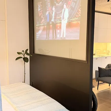 Modern Vero Waterfront *